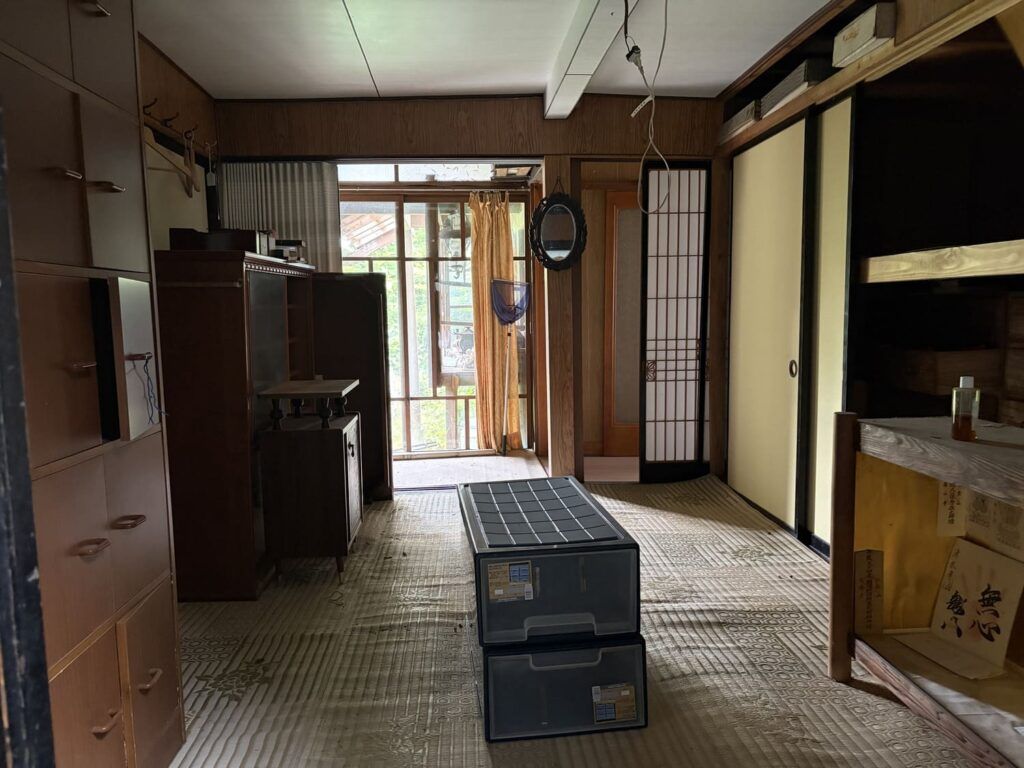 0 Yen Property with Garage in Tateyama, Toyama - Thumbnail 4