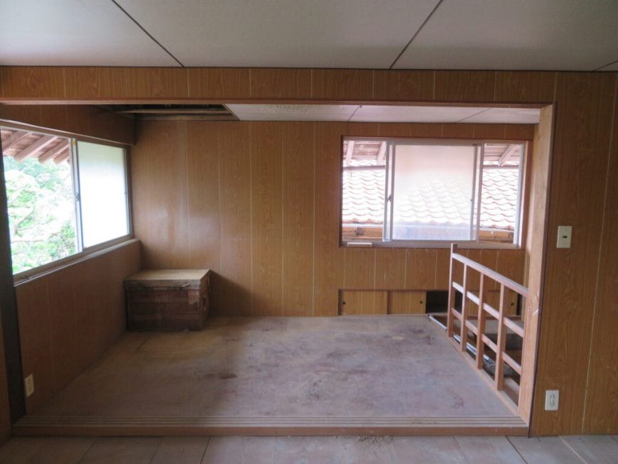 Free Land & Traditional House in Hamada, Shimane | 688 sqm Plot - Thumbnail 3