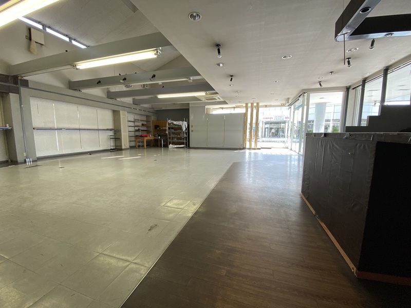 Commercial Space for Rent in Sera Town, Hiroshima - 104 sqm - Thumbnail 4