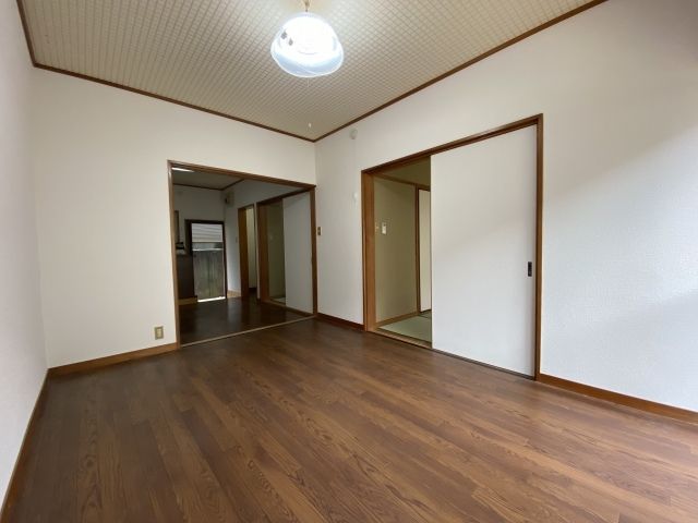 3DK Apartment for Rent in Higashiizu, Shizuoka - 42,000 Yen - Thumbnail 3
